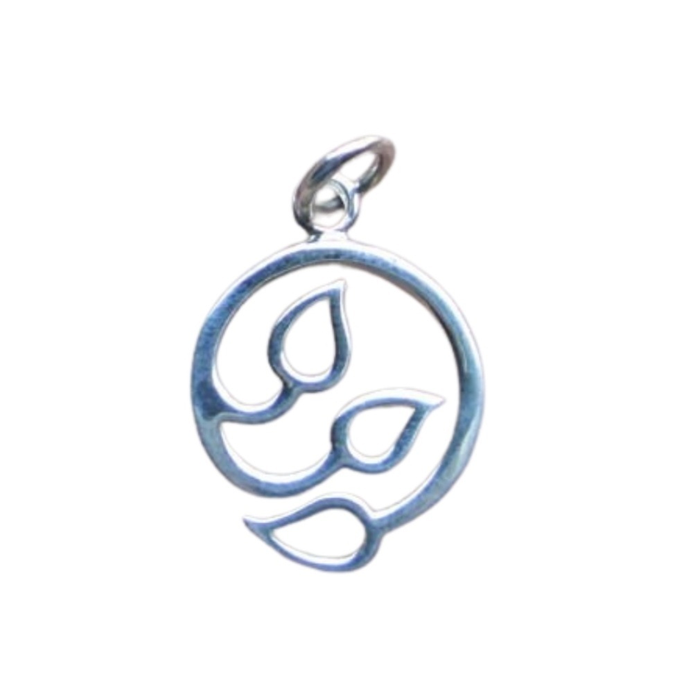 Sterling Silver Leaf Trio Circle Pendant – Nature-Inspired Minimalist Charm